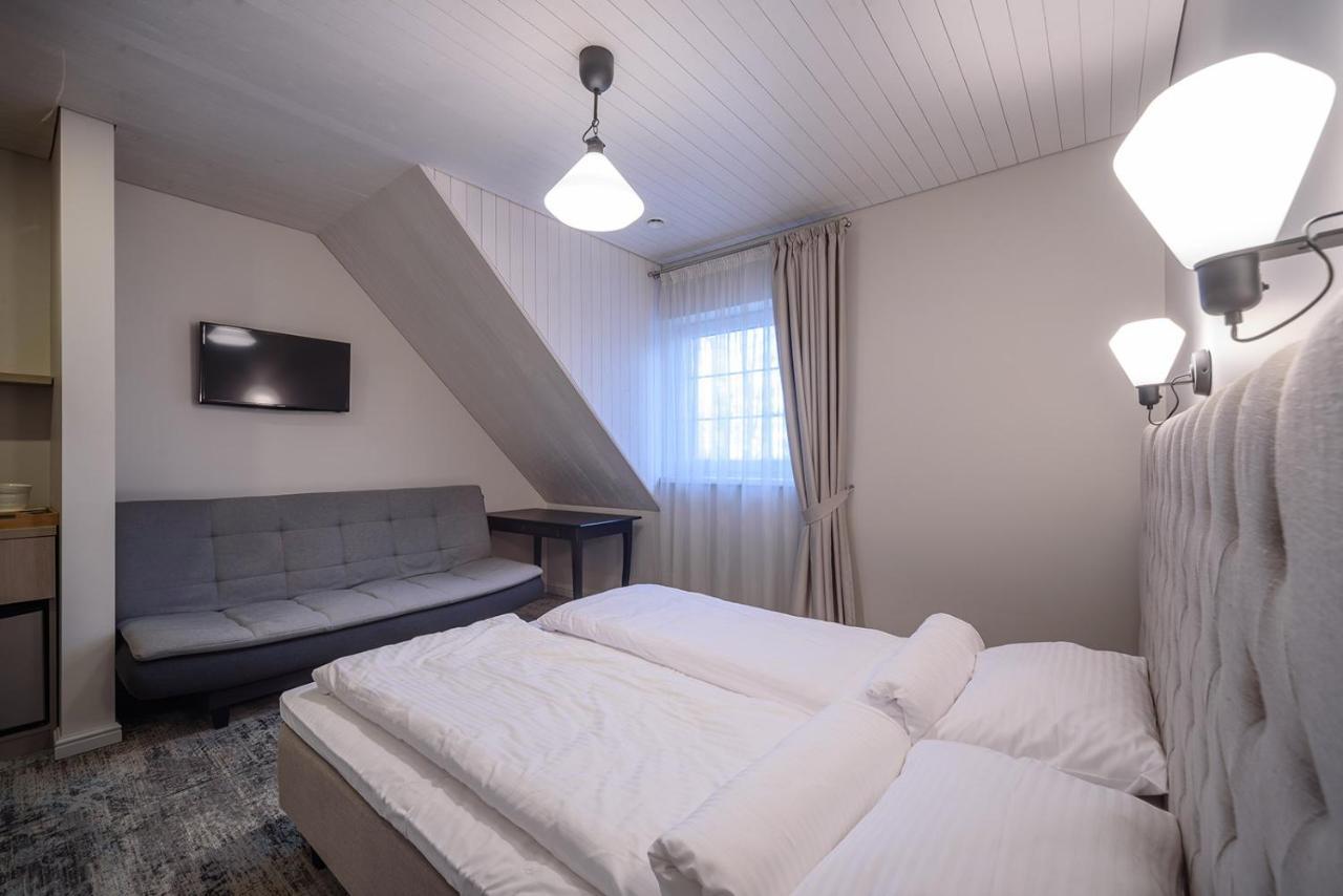 Olando Kepure Hotel Karklė Buitenkant foto