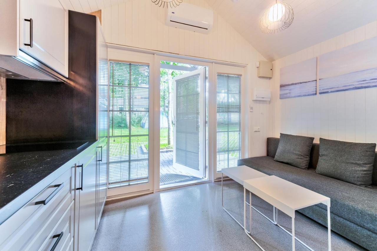 Olando Kepure Hotel Karklė Buitenkant foto